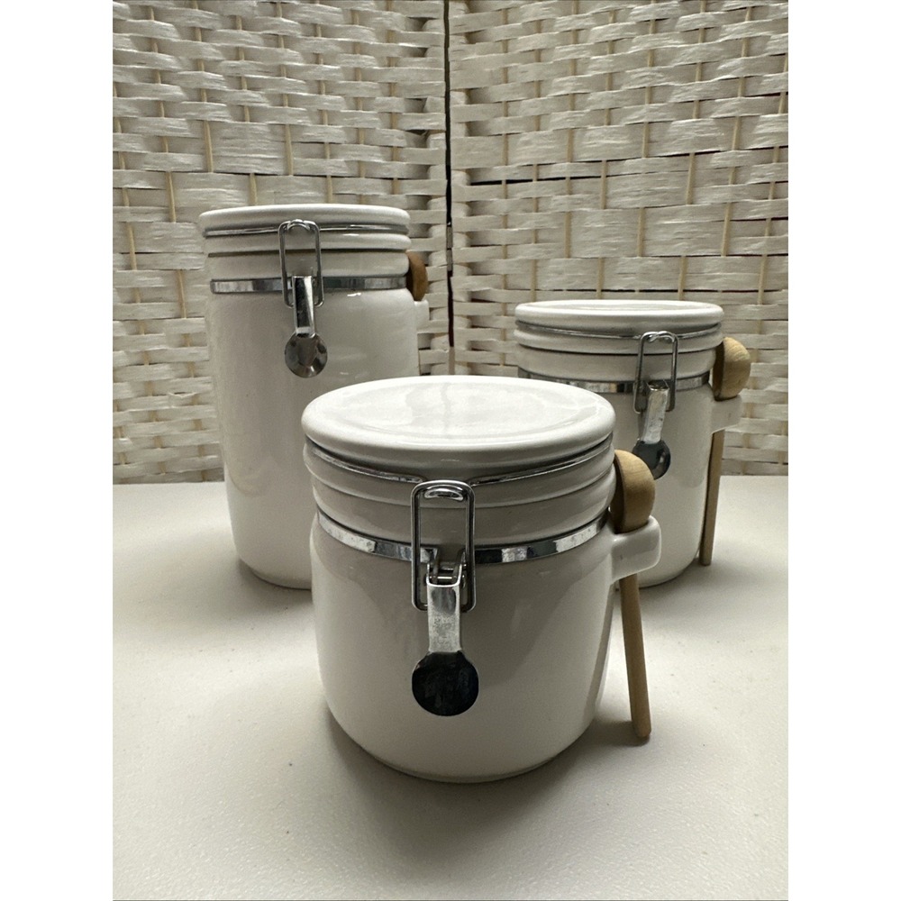 China 3 piece Canister Set W/ Wooden Spoons White Locking Lids
